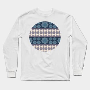 Arabesque Pattern (Decorative Border) Long Sleeve T-Shirt